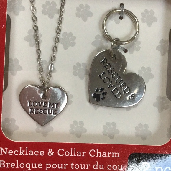 Pet&Me Silver Heart Love My Rescue Necklace & Collar Charm Set NWT - Picture 3 of 10